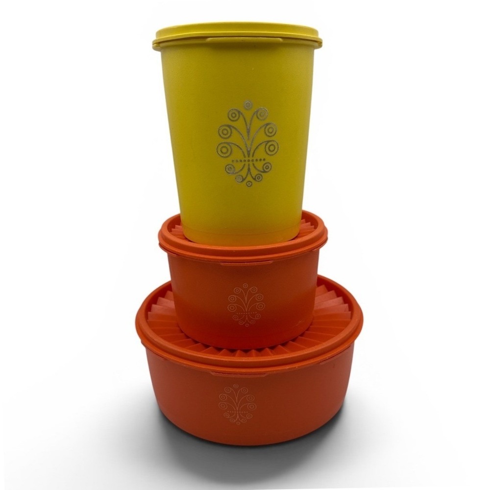 Tupperware Canister Set Orange Yellow‎ Retro Sunburst Lid 3pc Mismatch Vintage